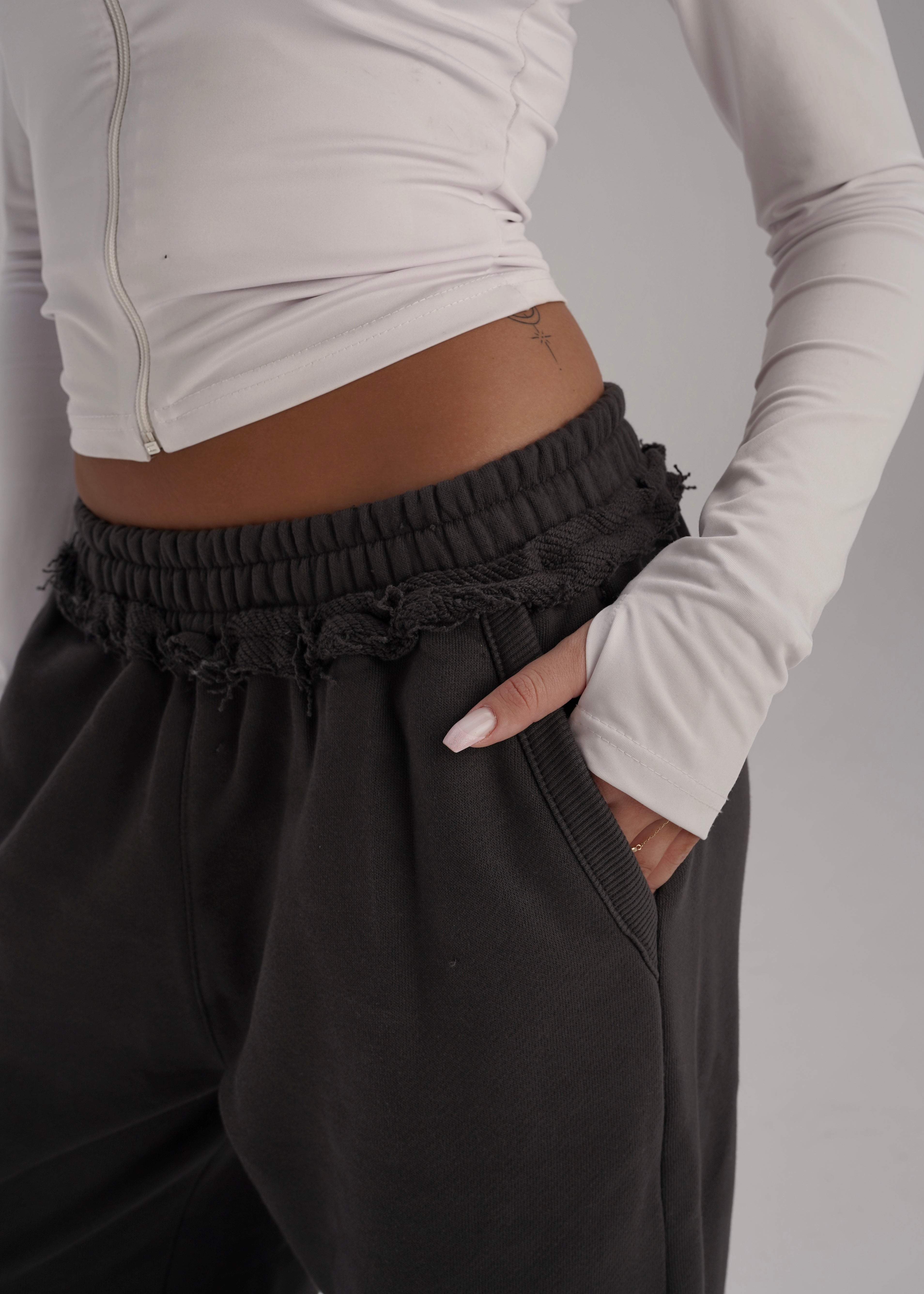 07 sweatpants
